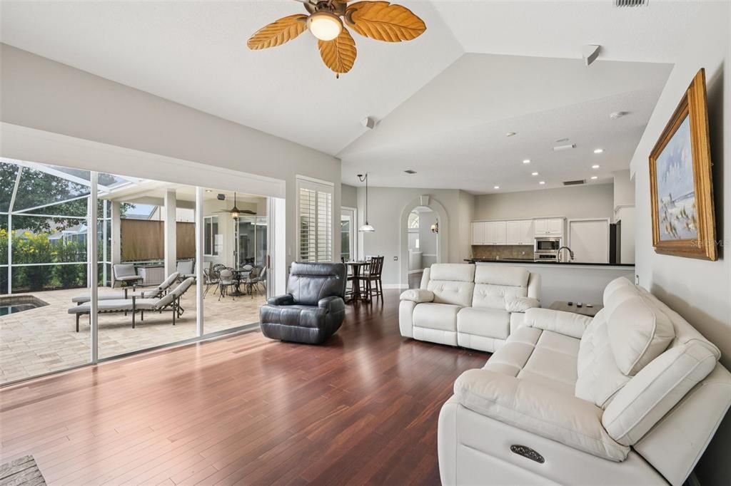 Active With Contract: $819,900 (4 beds, 3 baths, 2426 Square Feet)