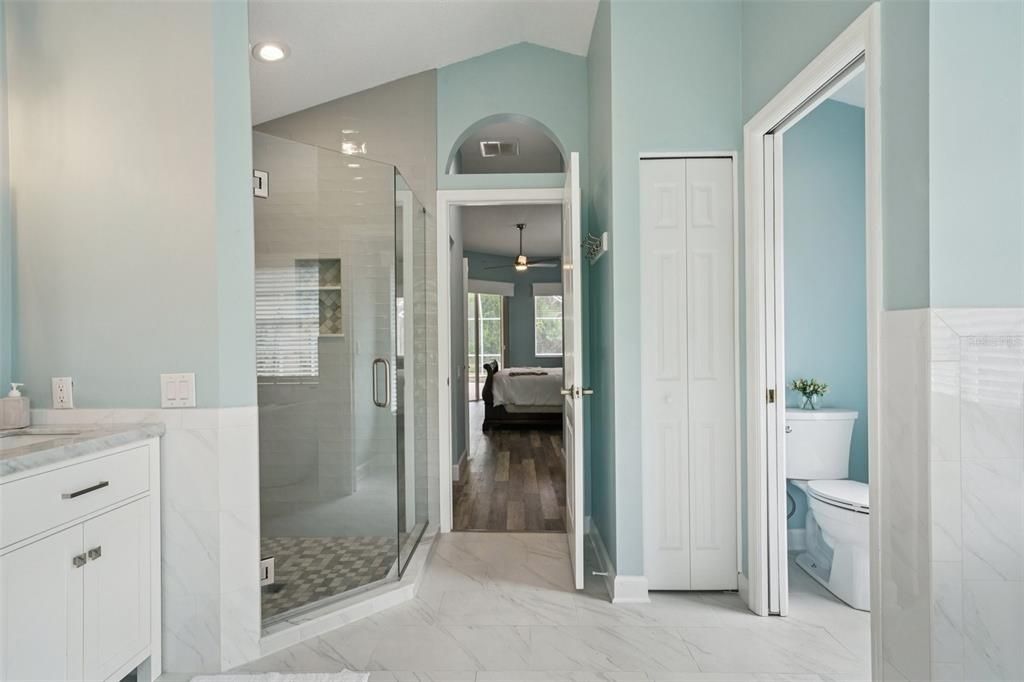 Active With Contract: $819,900 (4 beds, 3 baths, 2426 Square Feet)