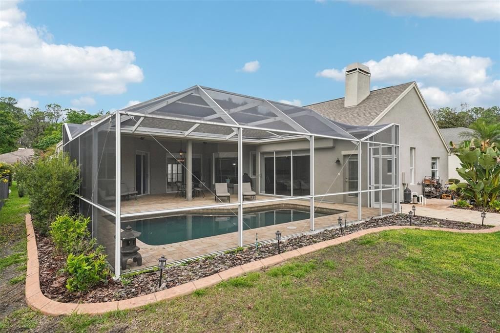 Active With Contract: $819,900 (4 beds, 3 baths, 2426 Square Feet)