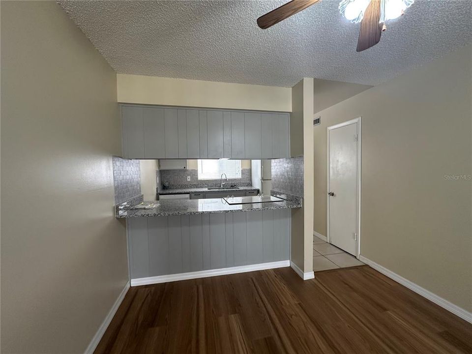 For Rent: $1,550 (2 beds, 2 baths, 1005 Square Feet)