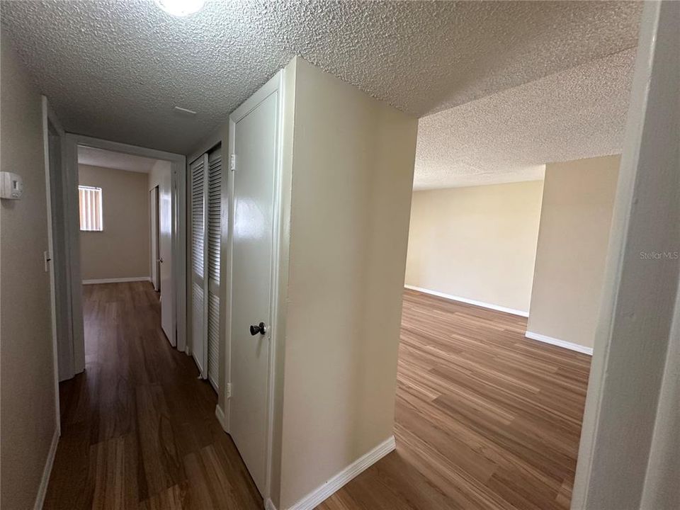 For Rent: $1,550 (2 beds, 2 baths, 1005 Square Feet)