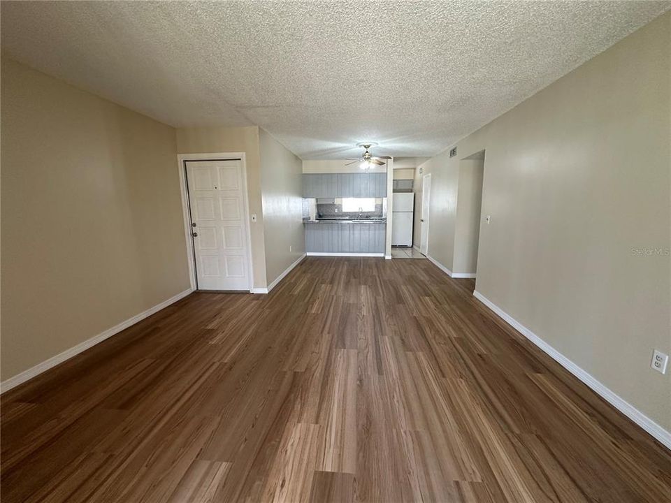 For Rent: $1,550 (2 beds, 2 baths, 1005 Square Feet)