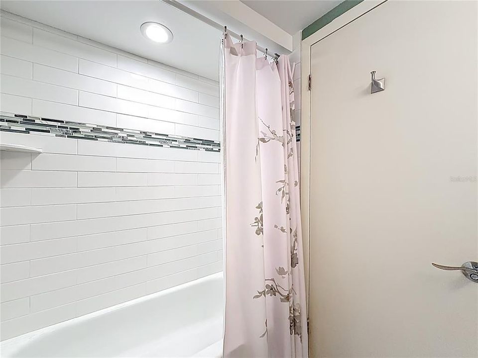 En Venta: $259,900 (2 camas, 2 baños, 1185 Pies cuadrados)