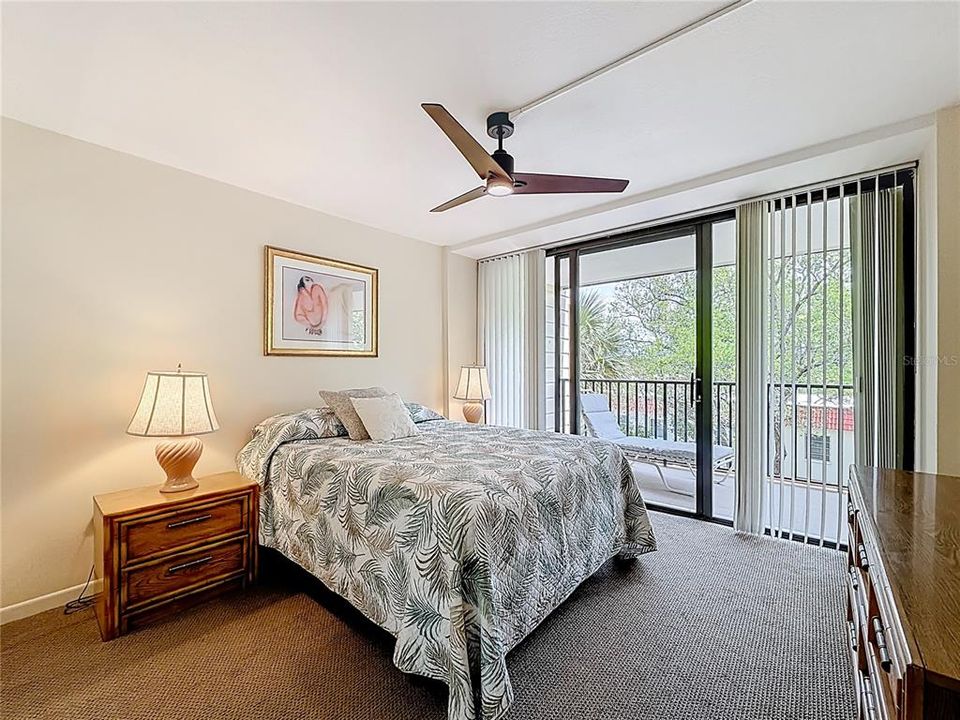 En Venta: $259,900 (2 camas, 2 baños, 1185 Pies cuadrados)