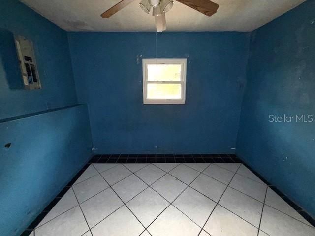 En Venta: $152,900 (4 camas, 1 baños, 1152 Pies cuadrados)