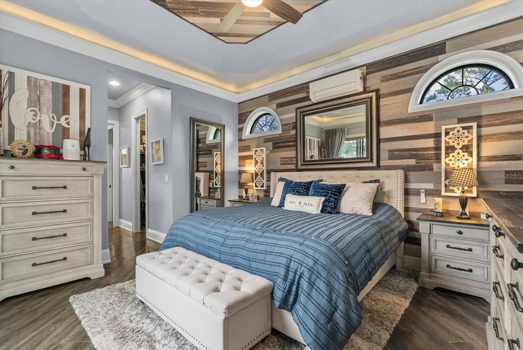 На продажу: $1,599,000 (6 спален, 4 ванн, 3802 Квадратных фут)