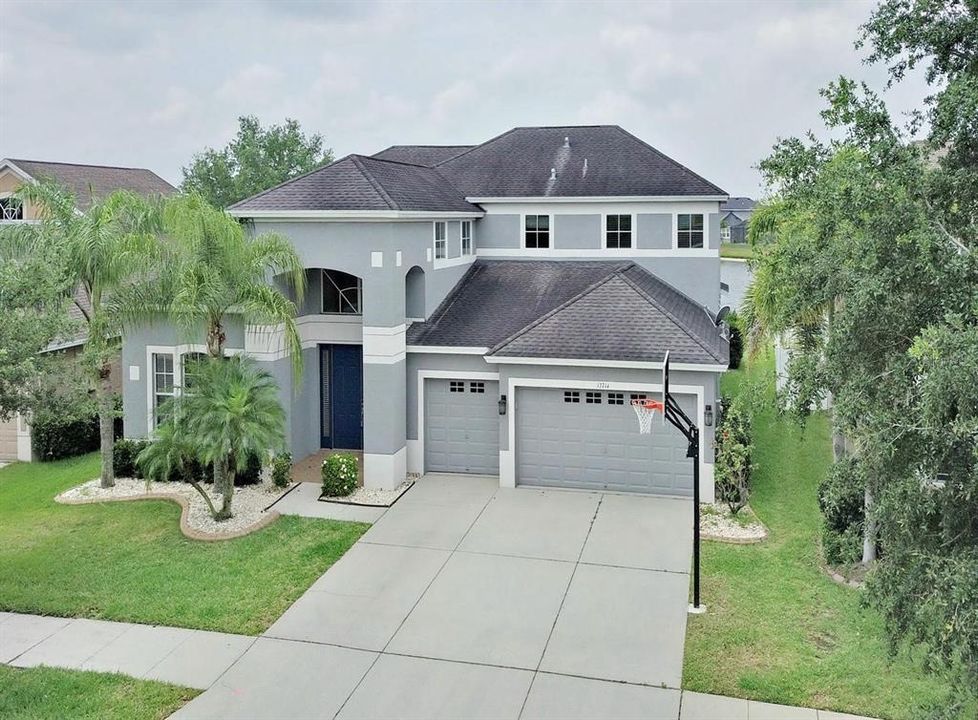 For Rent: $3,300 (4 beds, 4 baths, 3453 Square Feet)