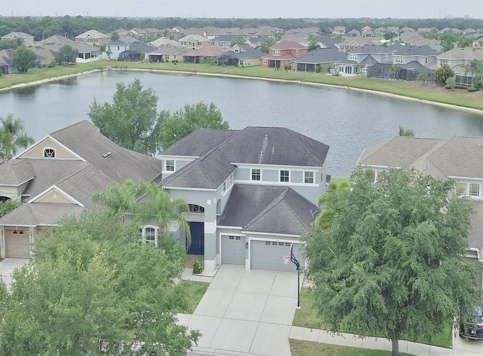 For Rent: $3,300 (4 beds, 4 baths, 3453 Square Feet)
