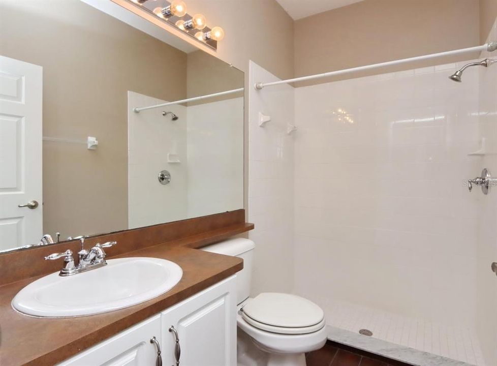 For Rent: $3,300 (4 beds, 4 baths, 3453 Square Feet)