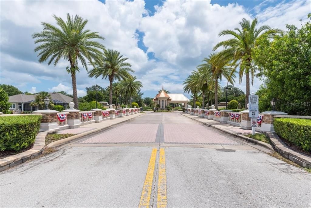 For Sale: $1,175,000 (4 beds, 3 baths, 2967 Square Feet)