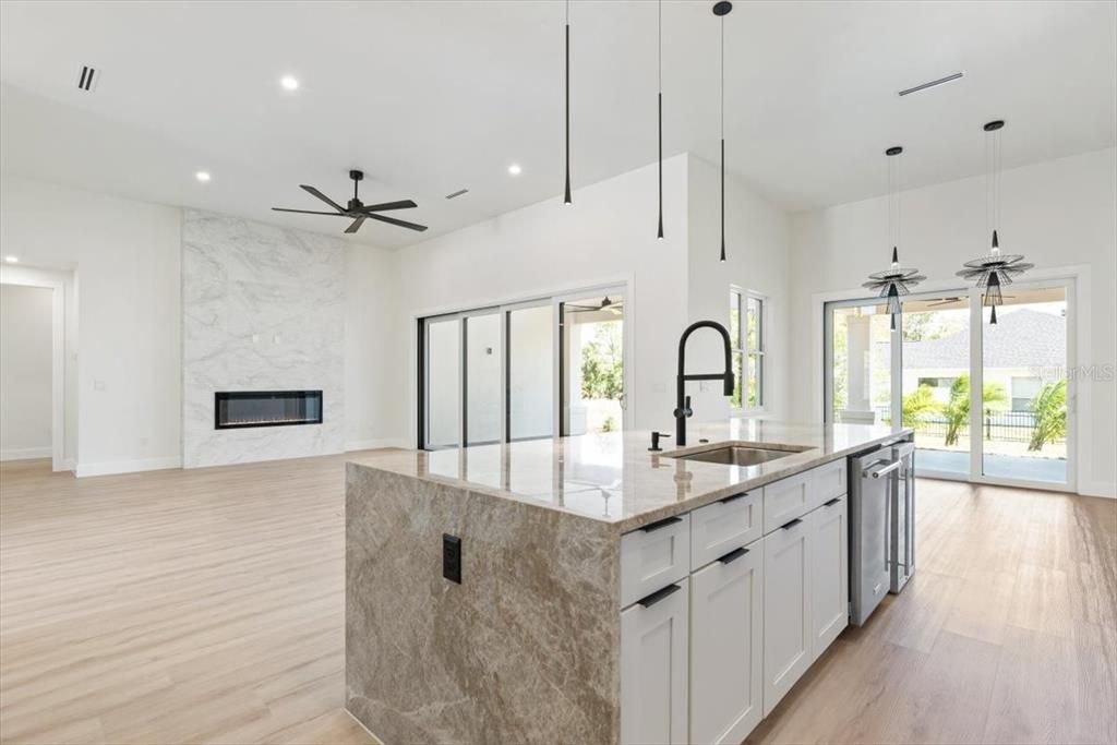 For Sale: $1,175,000 (4 beds, 3 baths, 2967 Square Feet)