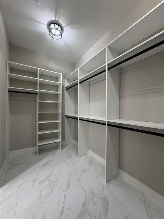 На продажу: $419,900 (3 спален, 2 ванн, 1774 Квадратных фут)