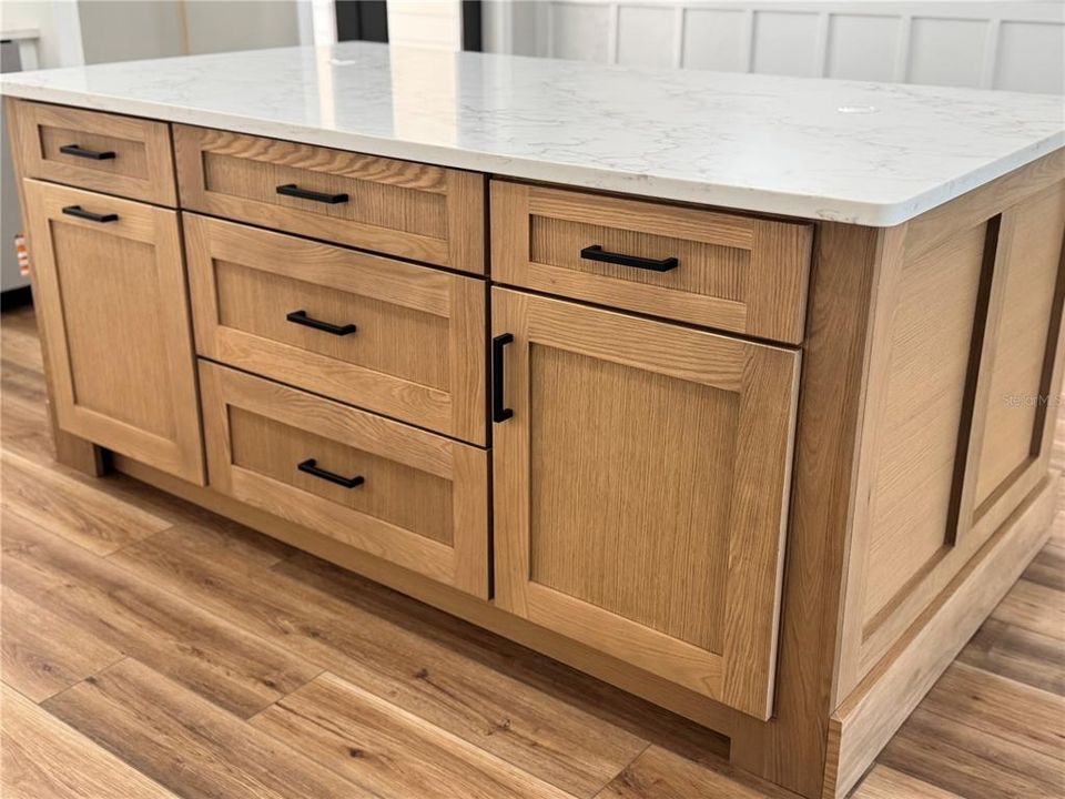 На продажу: $419,900 (3 спален, 2 ванн, 1774 Квадратных фут)