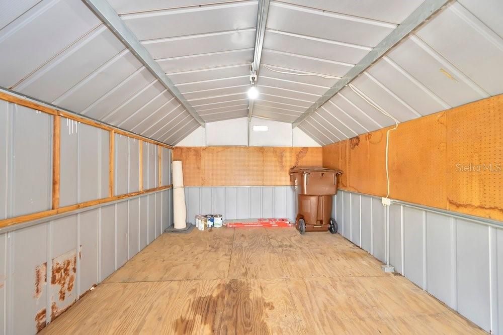 На продажу: $89,900 (2 спален, 2 ванн, 784 Квадратных фут)
