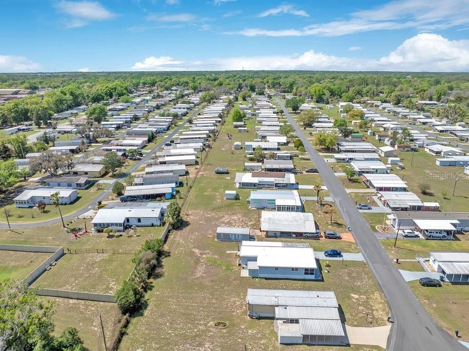 На продажу: $89,900 (2 спален, 2 ванн, 784 Квадратных фут)