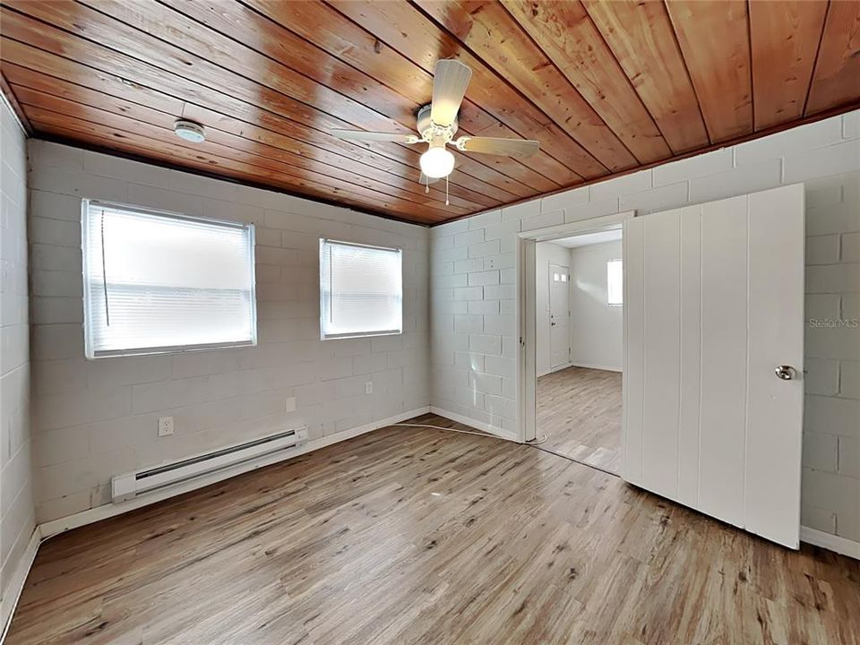 En Renta: $899 (1 camas, 1 baños, 850 Pies cuadrados)