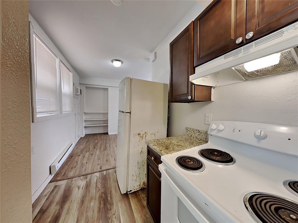 En Renta: $899 (1 camas, 1 baños, 850 Pies cuadrados)