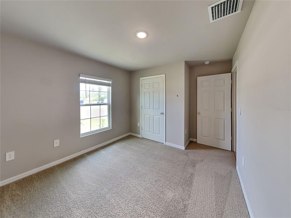 For Rent: $1,799 (4 beds, 2 baths, 1499 Square Feet)