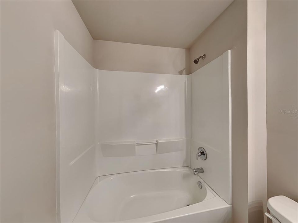 For Rent: $1,799 (4 beds, 2 baths, 1499 Square Feet)