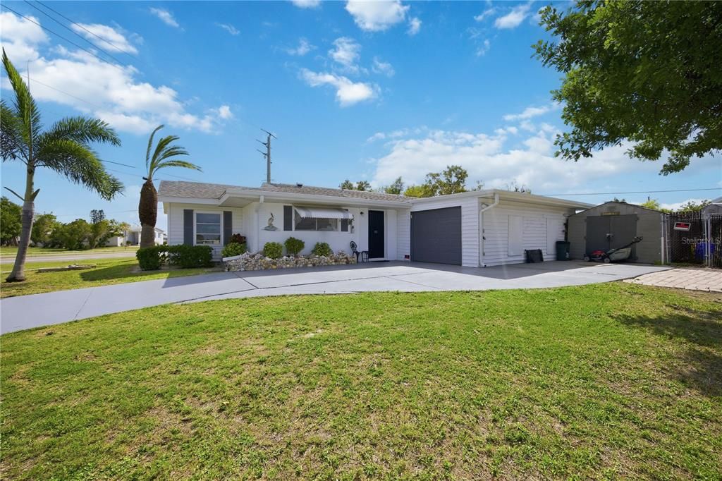 Activo con contrato: $256,900 (3 camas, 2 baños, 1144 Pies cuadrados)