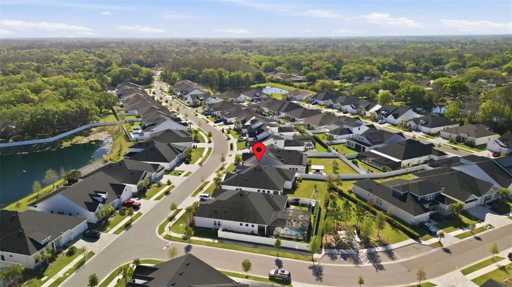 合同活跃: $975,000 (4 贝兹, 3 浴室, 3214 平方英尺)