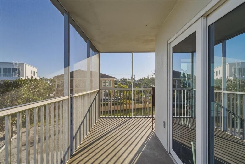 На продажу: $1,100,000 (2 спален, 2 ванн, 1430 Квадратных фут)