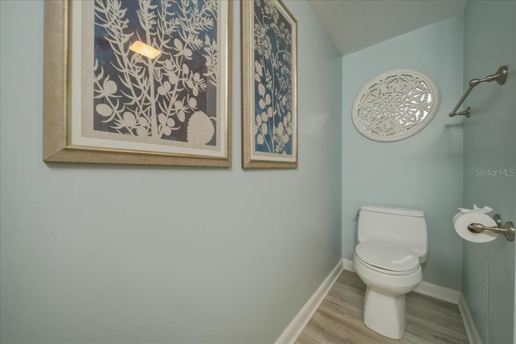 На продажу: $1,100,000 (2 спален, 2 ванн, 1430 Квадратных фут)