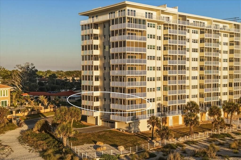 На продажу: $1,100,000 (2 спален, 2 ванн, 1430 Квадратных фут)