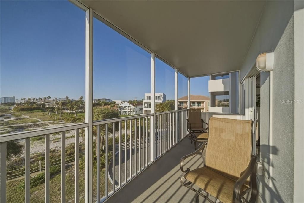 На продажу: $1,100,000 (2 спален, 2 ванн, 1430 Квадратных фут)