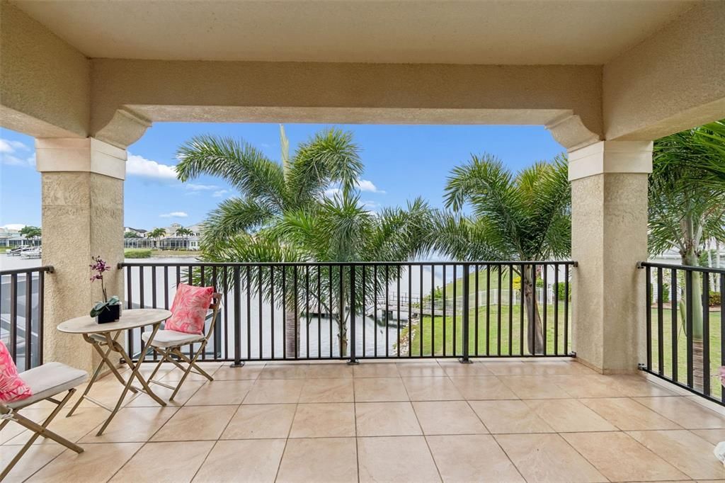 For Sale: $1,699,000 (4 beds, 4 baths, 4211 Square Feet)