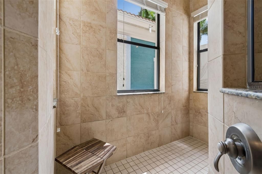 For Sale: $1,699,000 (4 beds, 4 baths, 4211 Square Feet)