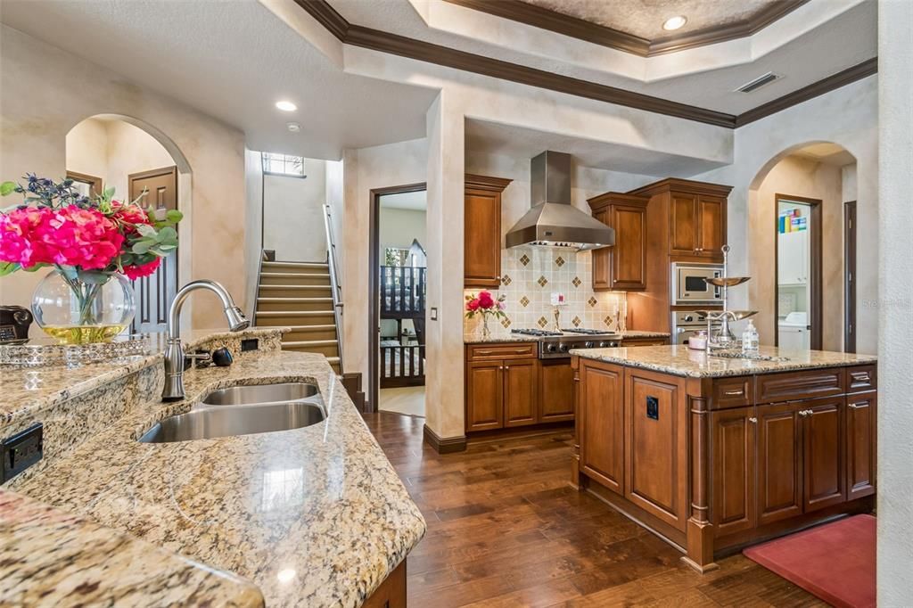 For Sale: $1,699,000 (4 beds, 4 baths, 4211 Square Feet)