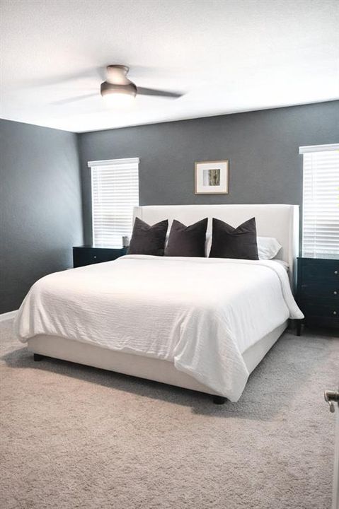 For Sale: $315,000 (3 beds, 2 baths, 1558 Square Feet)
