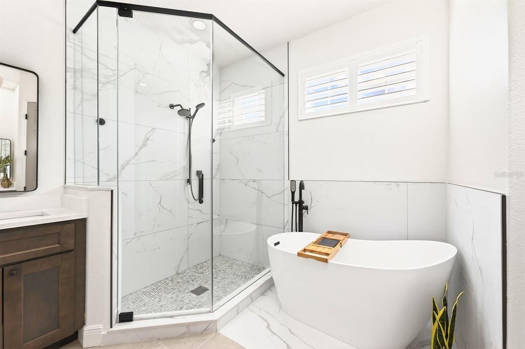 En Venta: $800,000 (4 camas, 3 baños, 2841 Pies cuadrados)