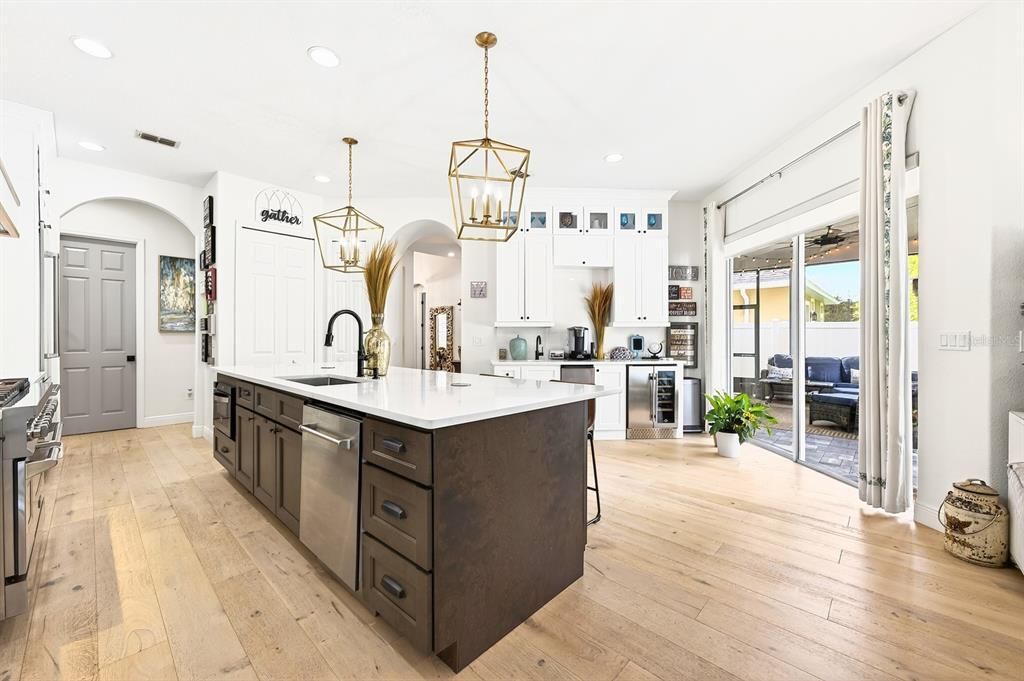 En Venta: $800,000 (4 camas, 3 baños, 2841 Pies cuadrados)