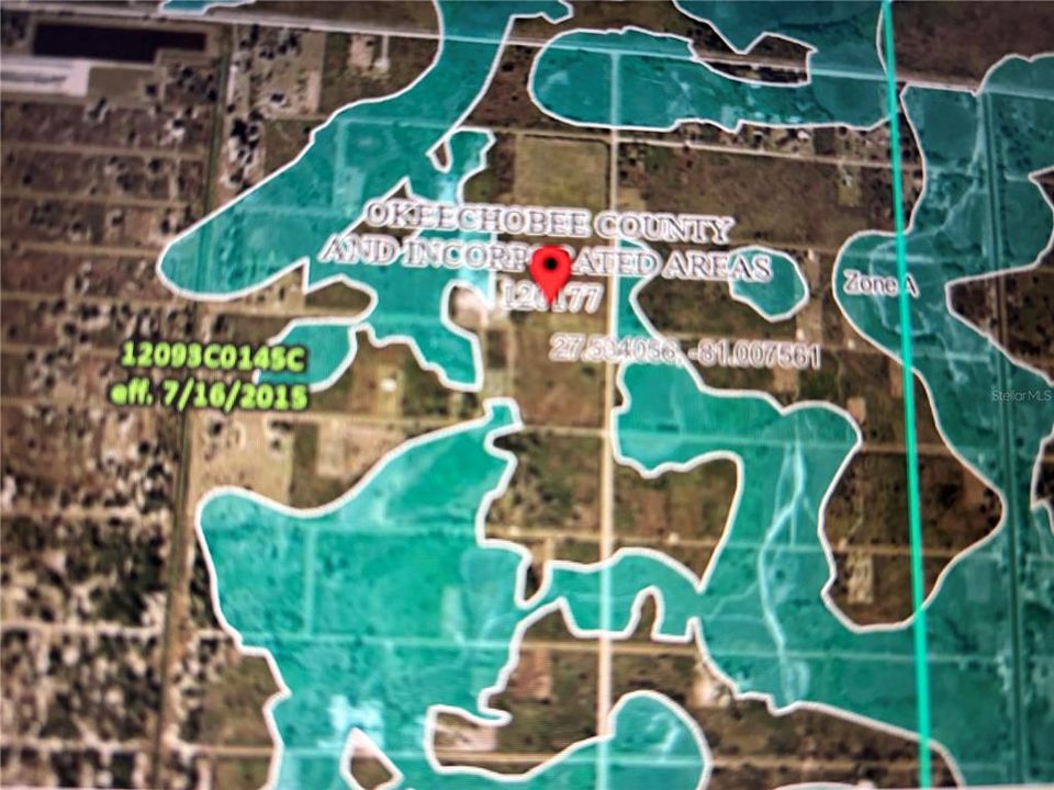 En Venta: $23,000 (1.25 acres)