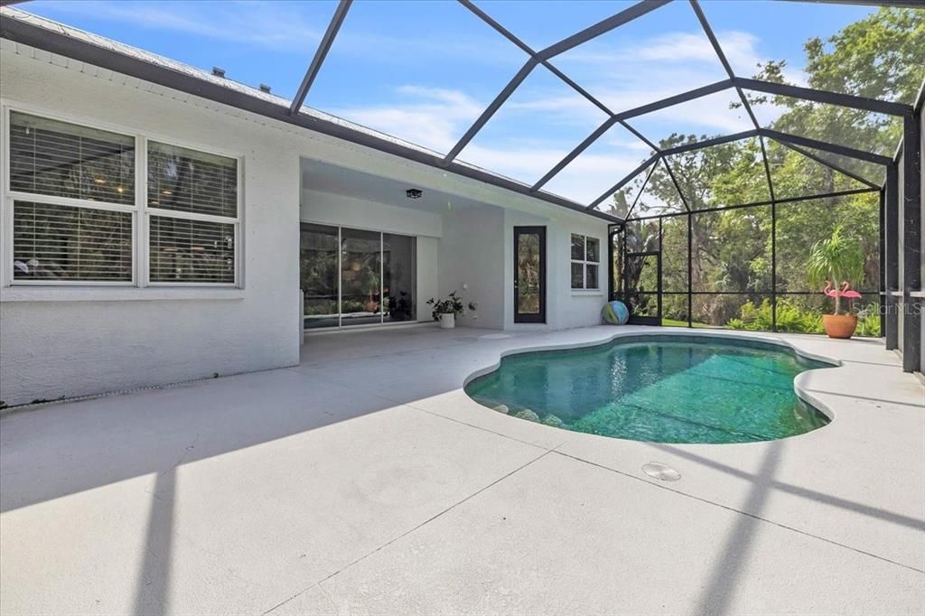 En Venta: $719,000 (3 camas, 2 baños, 2334 Pies cuadrados)