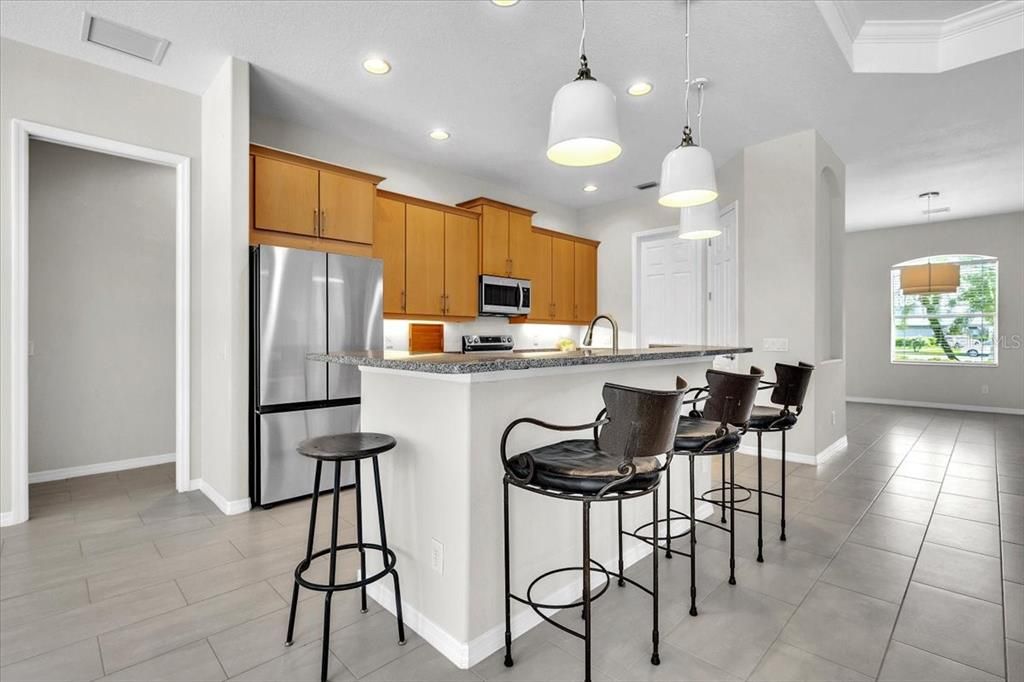 En Venta: $719,000 (3 camas, 2 baños, 2334 Pies cuadrados)