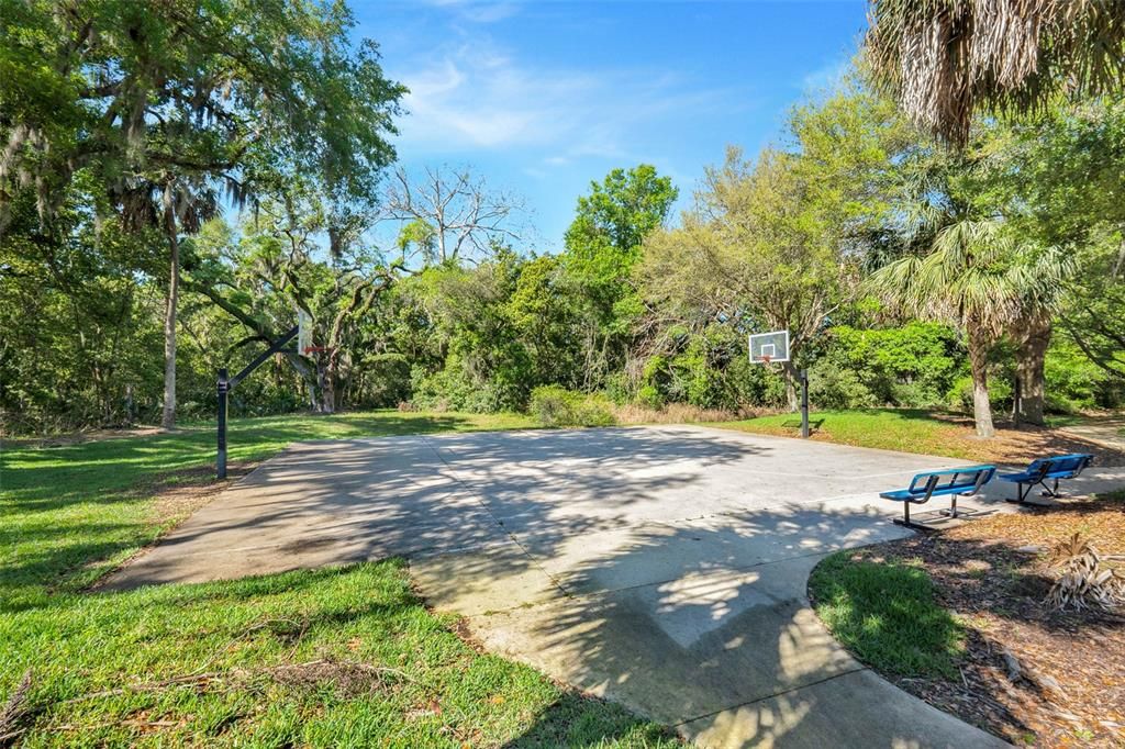 For Sale: $330,000 (3 beds, 2 baths, 1778 Square Feet)