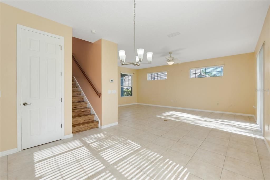 For Sale: $330,000 (3 beds, 2 baths, 1778 Square Feet)