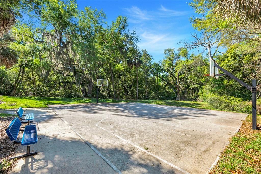 For Sale: $330,000 (3 beds, 2 baths, 1778 Square Feet)