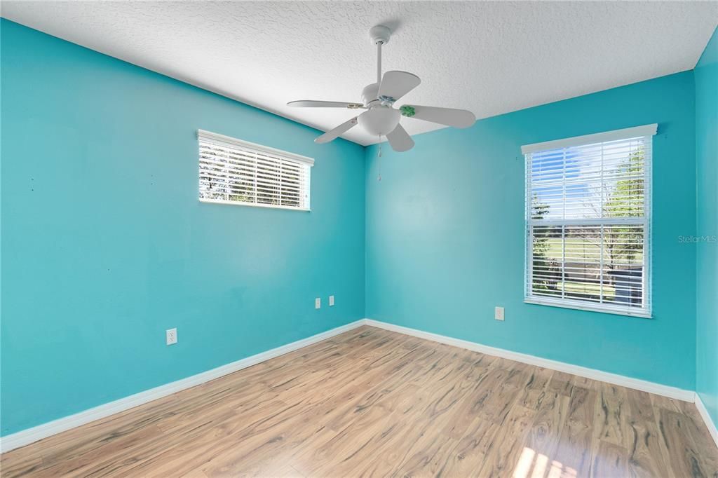 For Sale: $330,000 (3 beds, 2 baths, 1778 Square Feet)