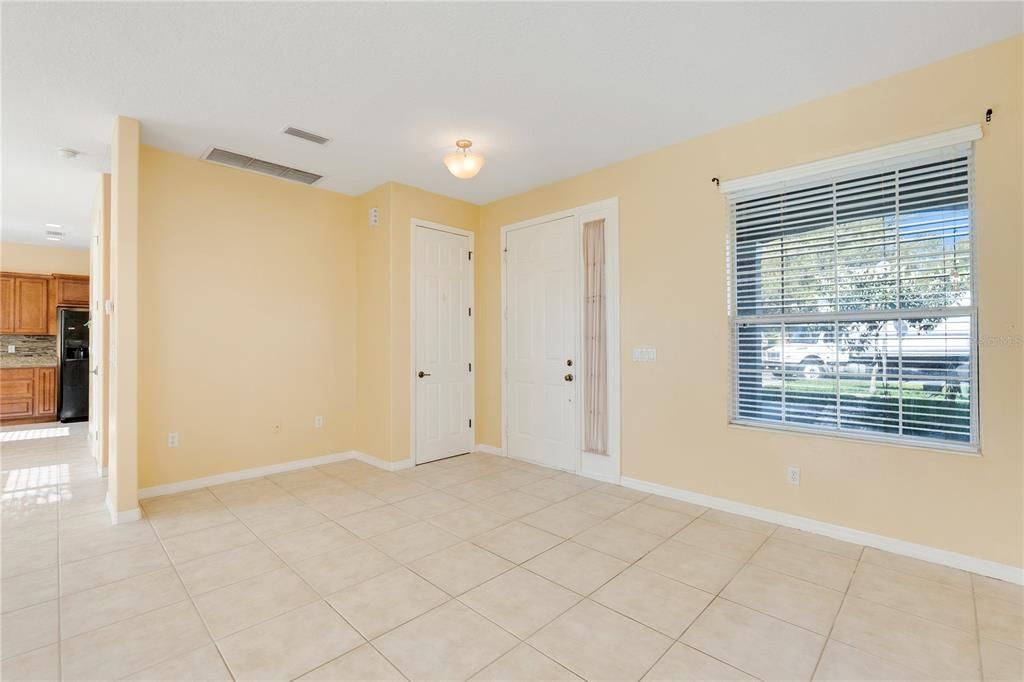 For Sale: $330,000 (3 beds, 2 baths, 1778 Square Feet)