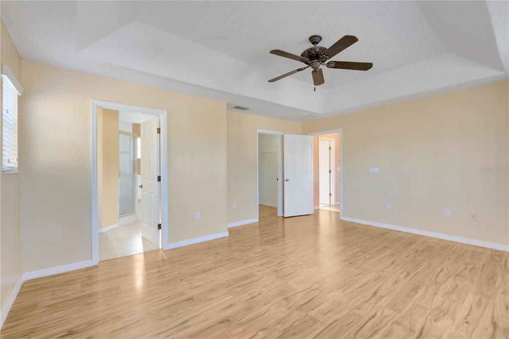 For Sale: $330,000 (3 beds, 2 baths, 1778 Square Feet)