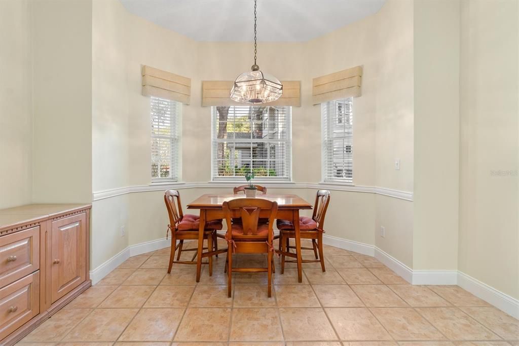 En Venta: $1,195,000 (3 camas, 2 baños, 3113 Pies cuadrados)