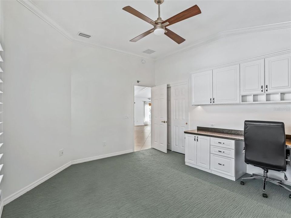 Activo con contrato: $799,000 (3 camas, 2 baños, 1851 Pies cuadrados)