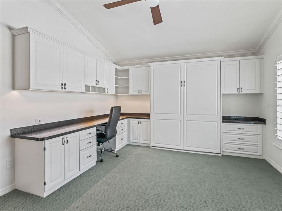 Activo con contrato: $799,000 (3 camas, 2 baños, 1851 Pies cuadrados)