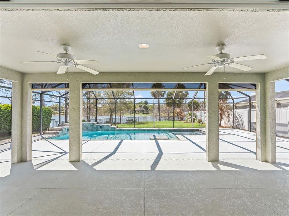 Activo con contrato: $799,000 (3 camas, 2 baños, 1851 Pies cuadrados)