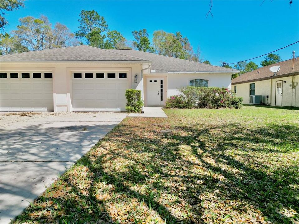 For Sale: $419,000 (6 beds, 0 baths, 2732 Square Feet)