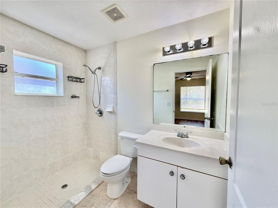 For Sale: $419,000 (6 beds, 0 baths, 2732 Square Feet)